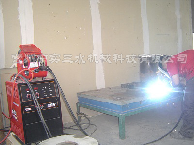 不斷改善生產(chǎn)裝備