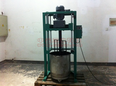 化工新材料攪拌機(jī)